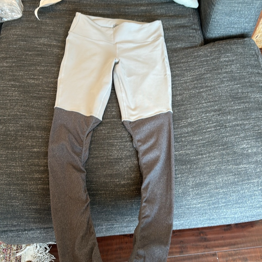 ALO Yoga Goddess Leggings
